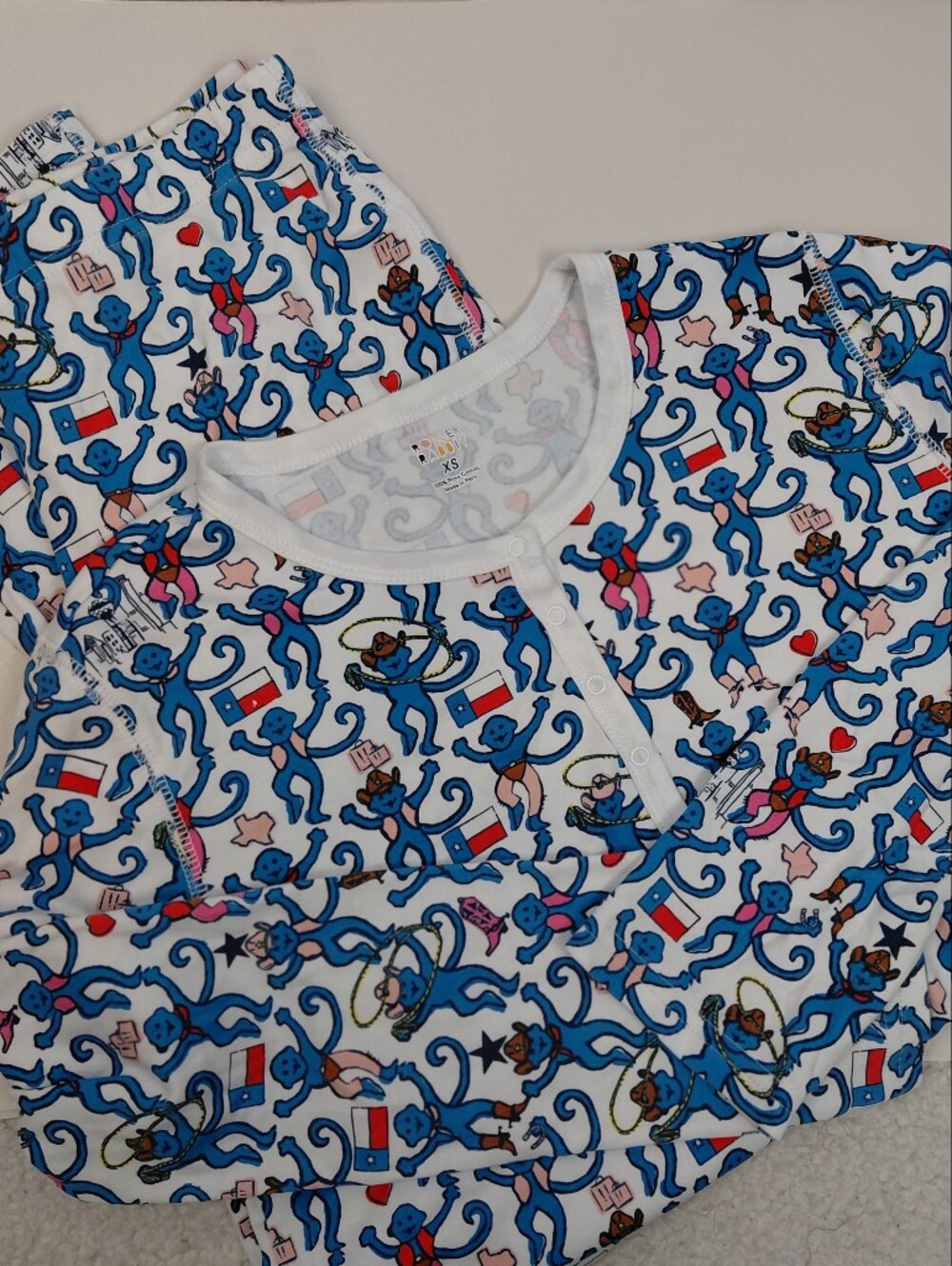 Roller Rabbit Texas Pajamas 2 Pc Set Top And Bottoms Size XS